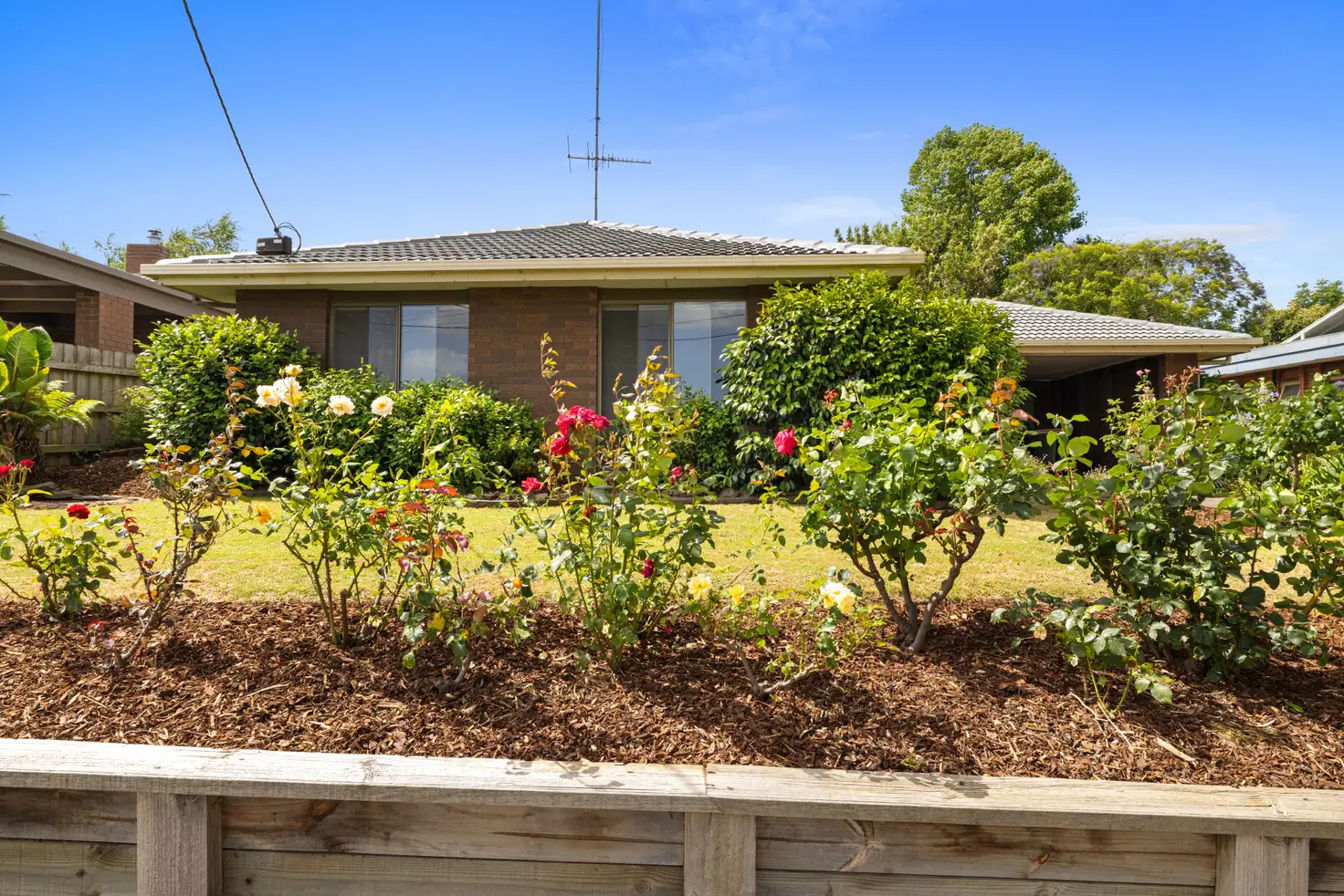Main view of Homely house listing, 8 Valley View Crescent, Leongatha VIC 3953
