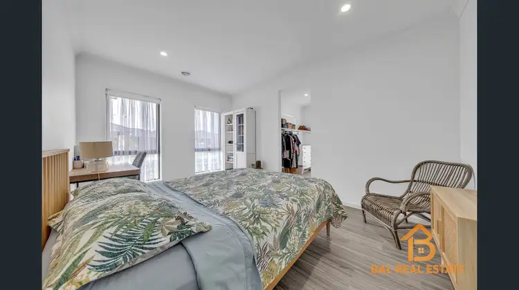 Fifth view of Homely house listing, 8 Blaine Circuit, Tarneit VIC 3029