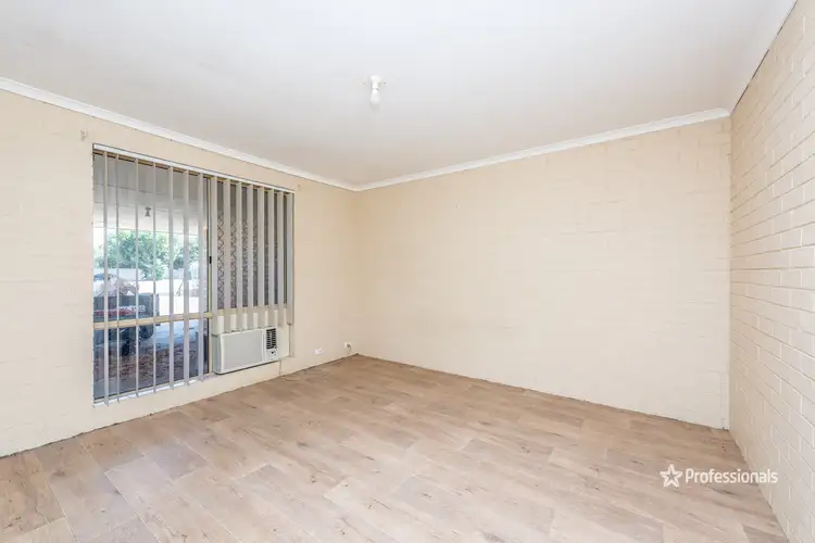 Fourth view of Homely semi-detached listing, 7B Bourdman Place, Spalding WA 6530