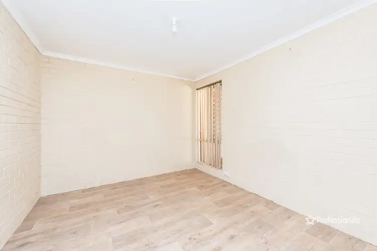 Fifth view of Homely semi-detached listing, 7B Bourdman Place, Spalding WA 6530