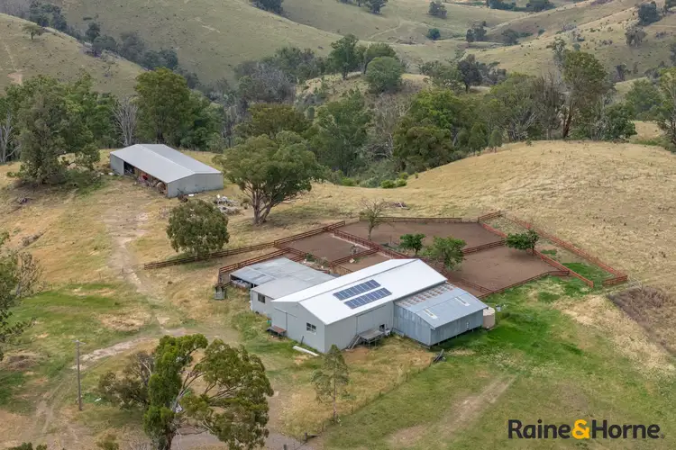 2340 Campfire Road, Walcha NSW 2354