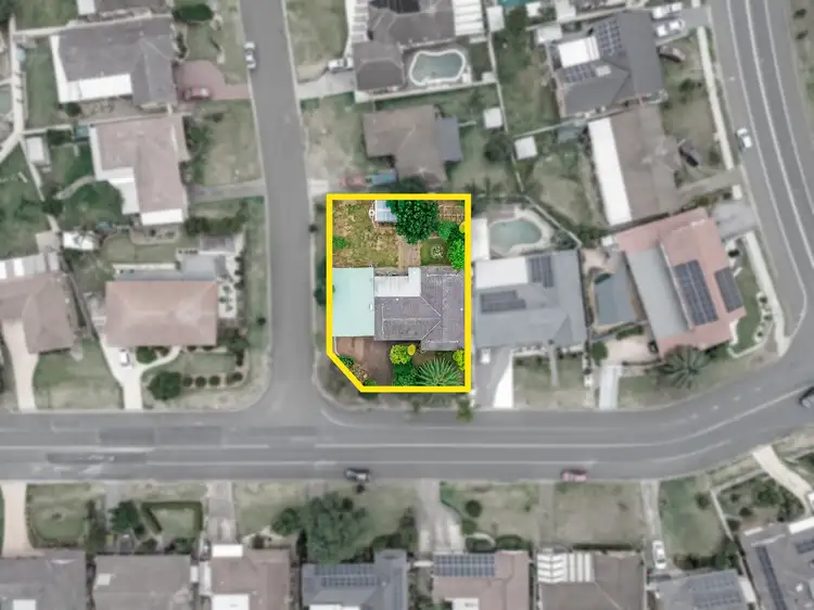 5 Mcintyre Avenue, St Clair NSW 2759