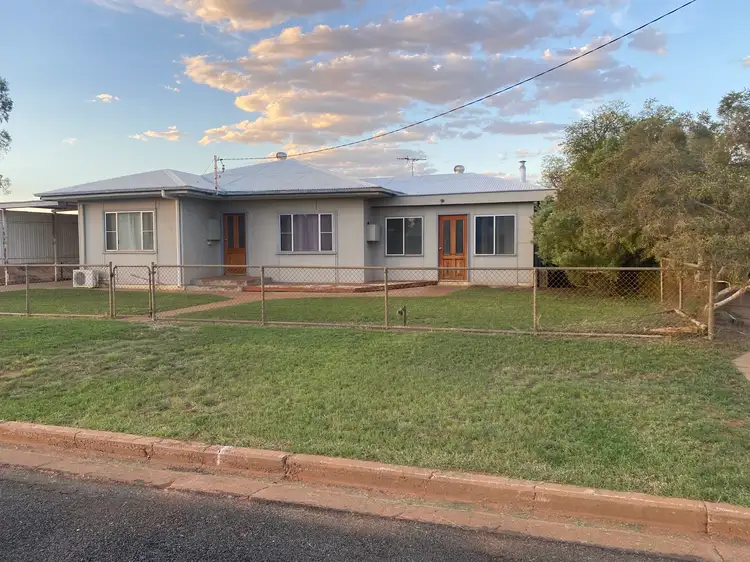 3 Quarrion Street, Quilpie QLD 4480