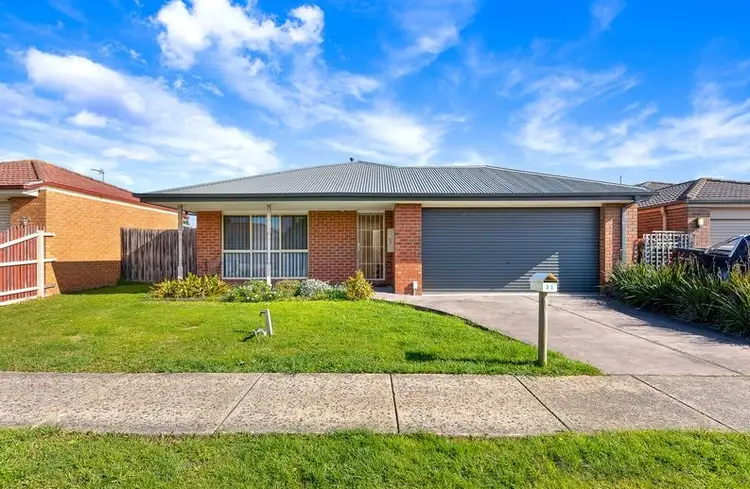 35 Shaftsbury Avenue, Berwick VIC 3806