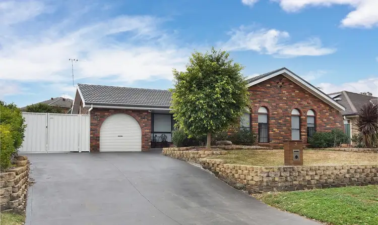2 Annual Lane, St Clair NSW 2759