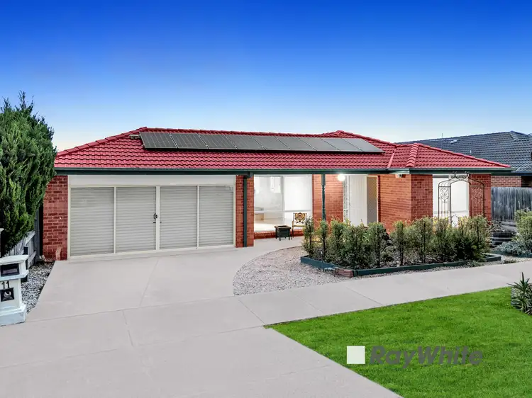 11 Karoonda Way, Hampton Park VIC 3976