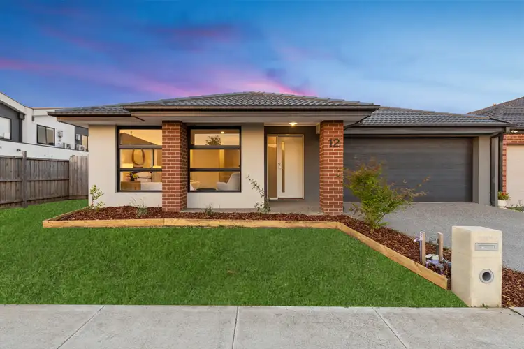 12 Albus Crescent, Officer VIC 3809