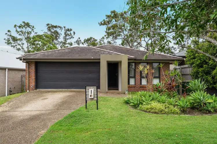 13 Milbrook Crescent, Pimpama QLD 4209