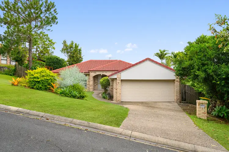 8 Waigeo Street, Pacific Pines QLD 4211