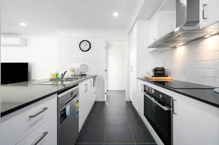 Fourth view of Homely house listing, 2 Elanor Court, Maudsland QLD 4210