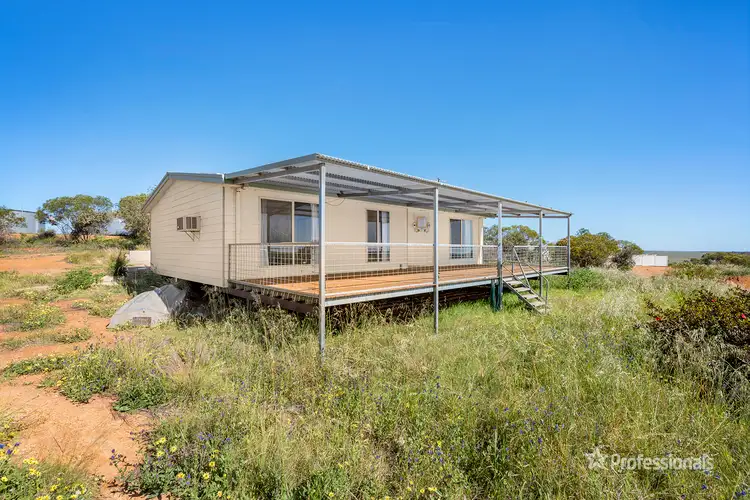 103 Wannerenooka Road, Northampton WA 6535