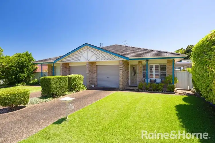 Main view of Homely semi-detached listing, 2/15 Monarch Crescent, Valentine NSW 2280