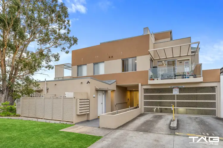 8/18 Paskin Street, Kingswood NSW 2747
