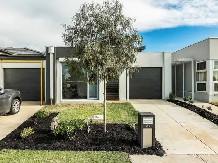 29 Parkleigh Drive