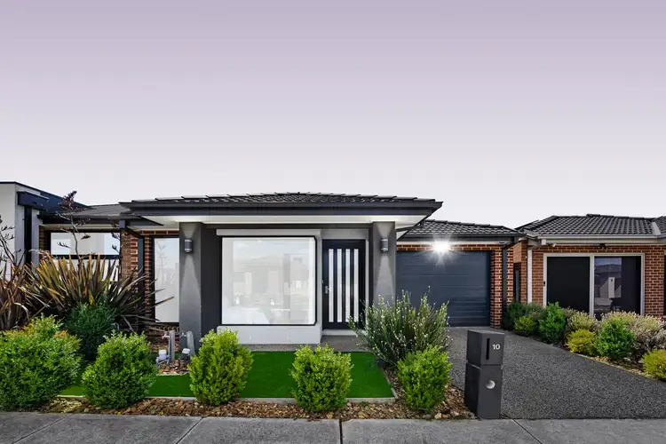 Main view of Homely house listing, 10 Laurina Street, Kalkallo VIC 3064