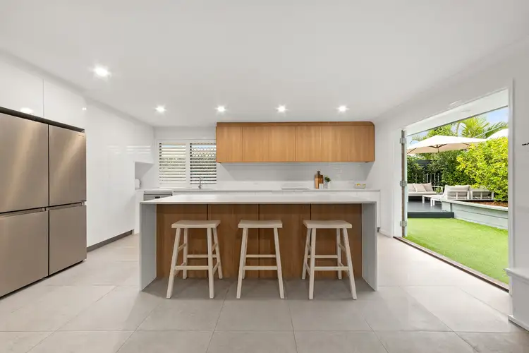 8 Pascali Court, Varsity Lakes QLD 4227