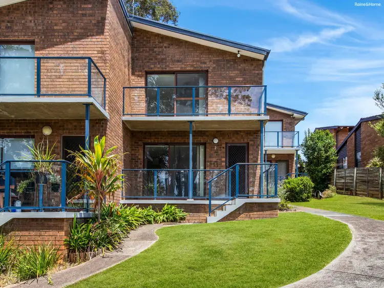 Main view of Homely unit listing, 2/3 Beechwood Court, Sunshine Bay NSW 2536