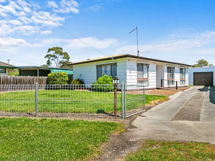 Third view of Homely house listing, 16 Wood Street, Rosedale VIC 3847