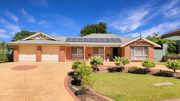 18 Kingfisher Drive, Hewett SA 5118