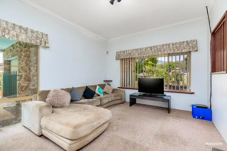 Sixth view of Homely house listing, 1 Yurrah Place, Kelmscott WA 6111