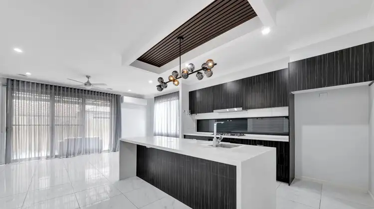 Fifth view of Homely house listing, 17 Kangaroo Crescent, Aintree VIC 3336