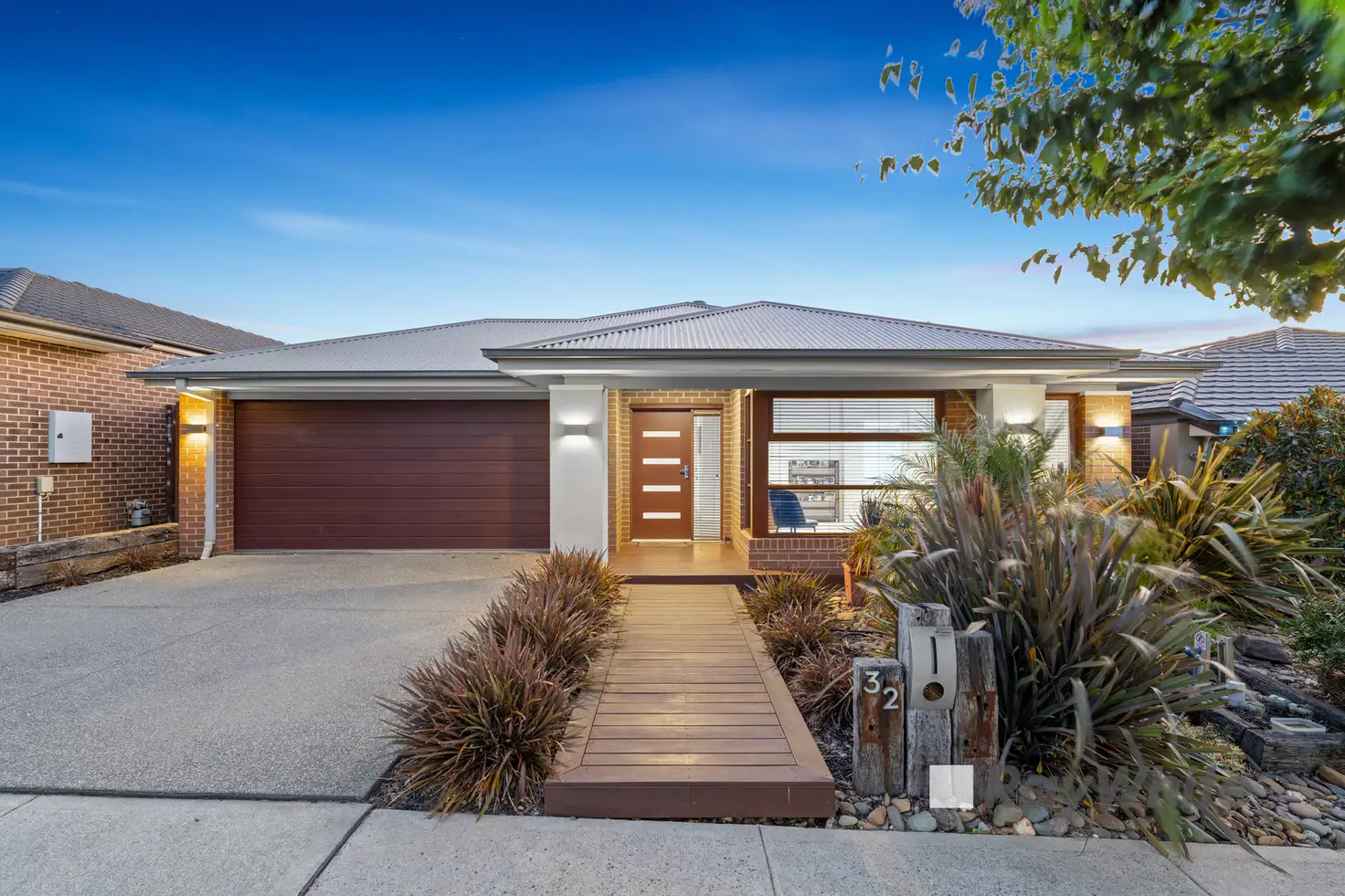 Main view of Homely house listing, 32 Erindale Street, Cranbourne West VIC 3977