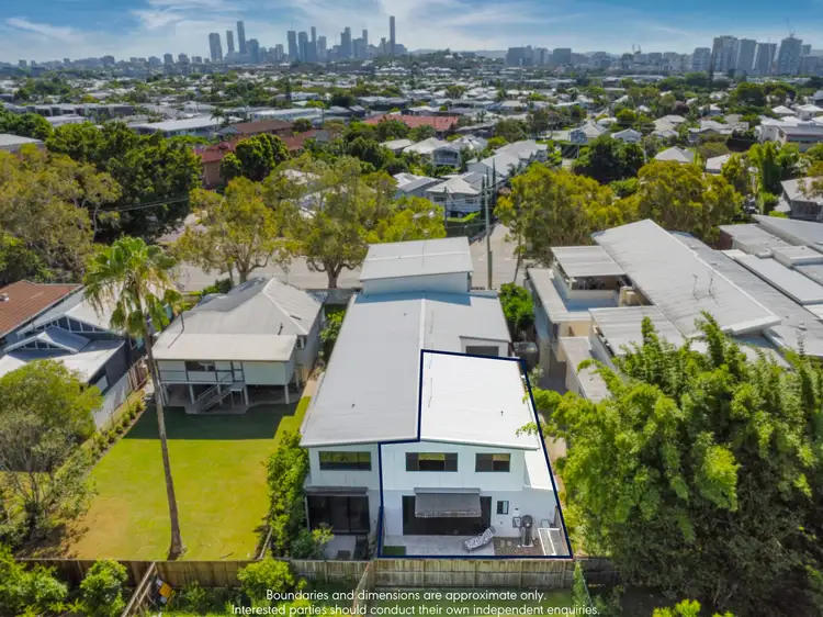Second view of Homely townhouse listing, 5/333 Riding Road, Balmoral QLD 4171