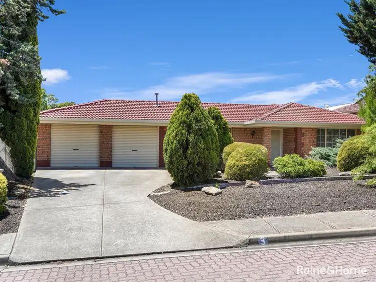 3 Farnsworth Drive, Morphett Vale SA 5162