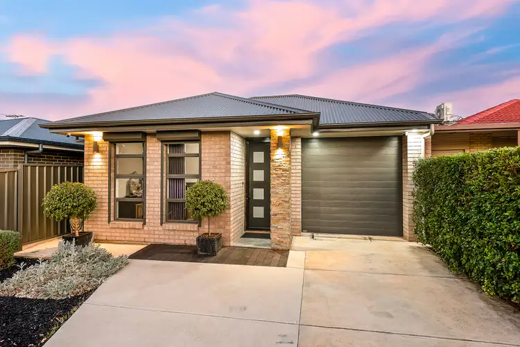 10 Geoffrey Avenue, Valley View SA 5093