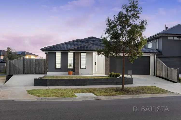29 Lokeport Parkway, Mickleham VIC 3064