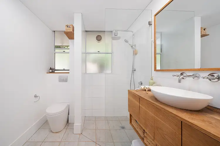 Fifth view of Homely apartment listing, 4/25 Seabeach Avenue, Mona Vale NSW 2103