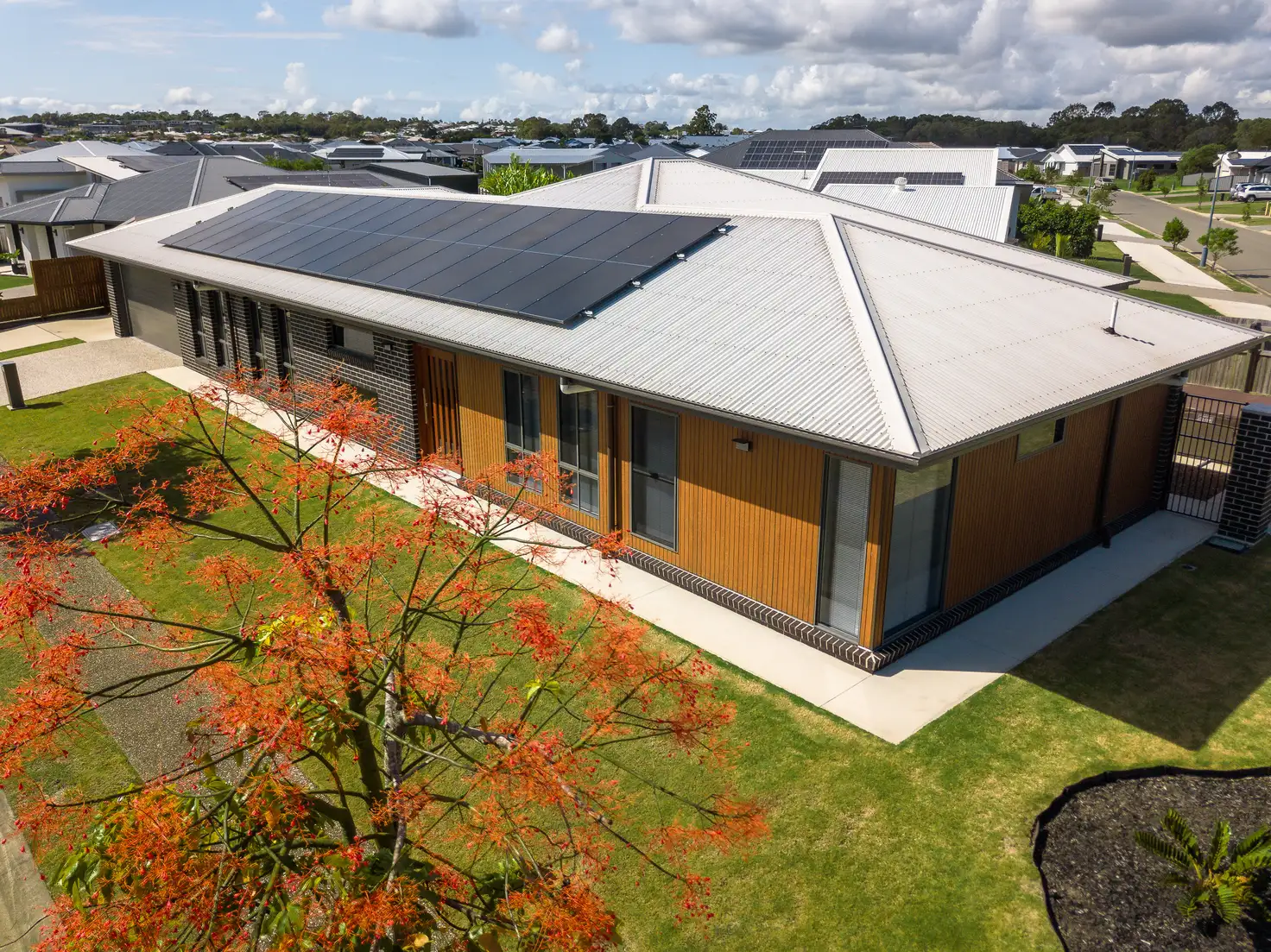 Main view of Homely house listing, 2 Satinwood Avenue, Urraween QLD 4655