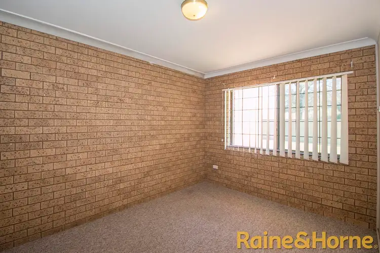 Fifth view of Homely unit listing, 4/19 Lawson Street, Dubbo NSW 2830