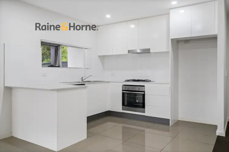 Fifth view of Homely apartment listing, 2/4-6 Browne Parade, Warwick Farm NSW 2170