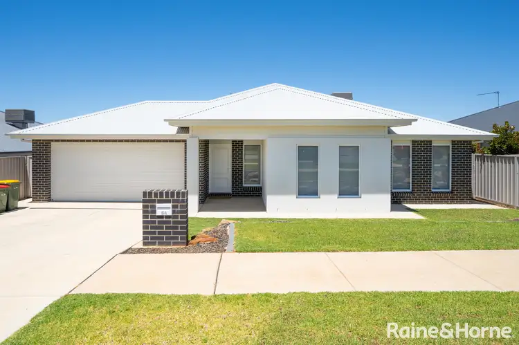 64 Jumbuck Drive, Gobbagombalin NSW 2650