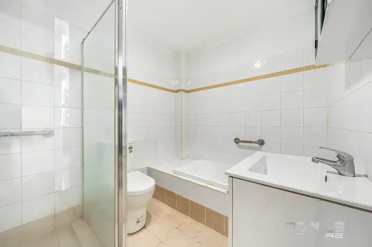 Sixth view of Homely unit listing, 3/2 Wentworth Avenue, Toongabbie NSW 2146