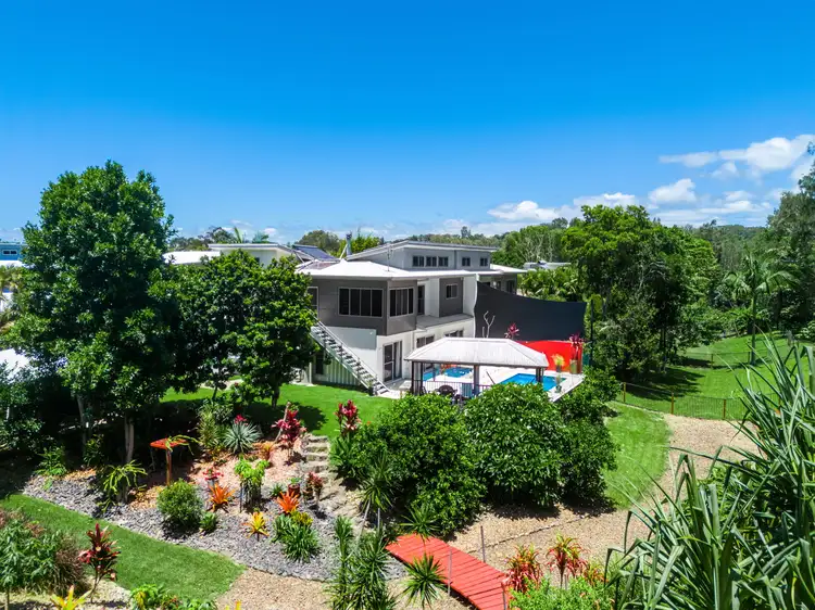 2/10 Halyard Court