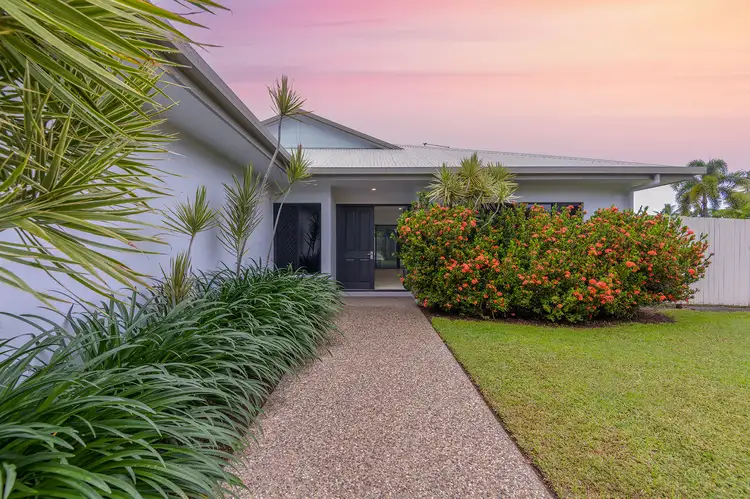 27 Birdwing Street, Port Douglas QLD 4877