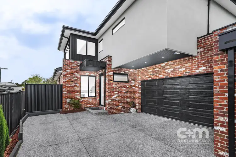 Second view of Homely townhouse listing, 3/2 Francis Street, Oak Park VIC 3046