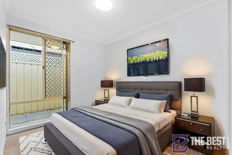 Fifth view of Homely house listing, 5 Pomelo Way, Seville Grove WA 6112