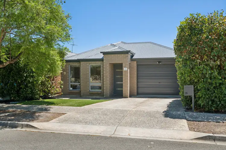 28 Orbit Court, Woodcroft SA 5162