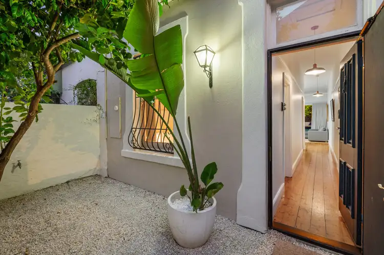 24A Vincent Street, Adelaide SA 5000