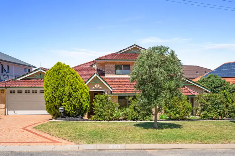 21 Murray Way