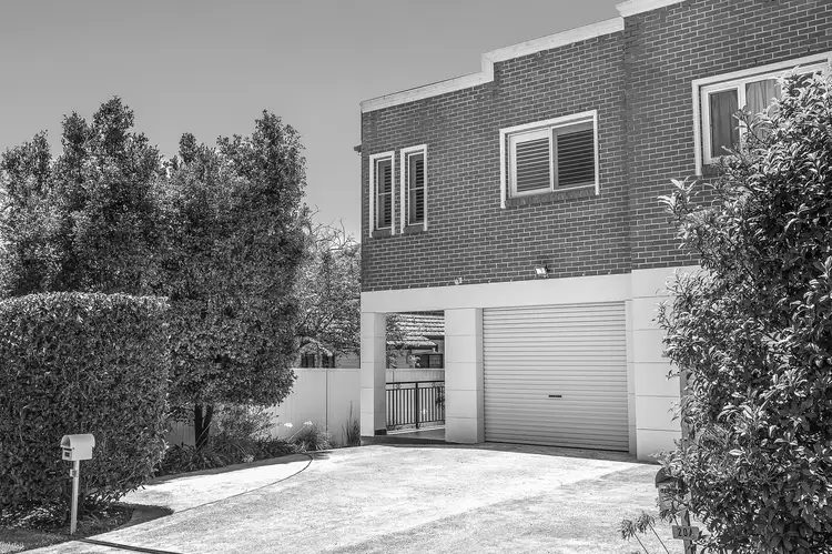 Main view of Homely semi-detached listing, 20 Kenneth Avenue, Kirrawee NSW 2232