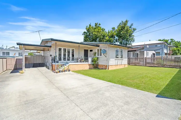 22 Kuring-Gai Avenue, Tarragindi QLD 4121