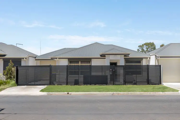 2 Tenth Avenue, Woodville North SA 5012