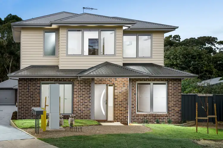 1/13 Casey Avenue, Sunbury VIC 3429