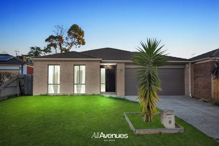 10 Bellbrae Crescent, Cranbourne West VIC 3977