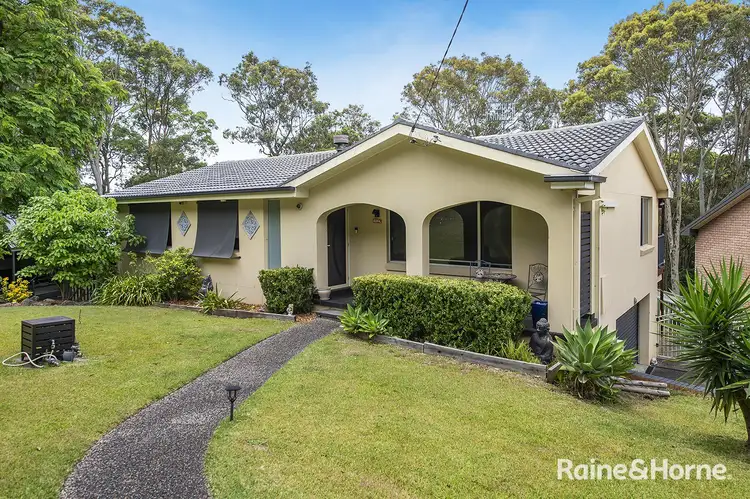 22 Old Belmont Road, Belmont North NSW 2280