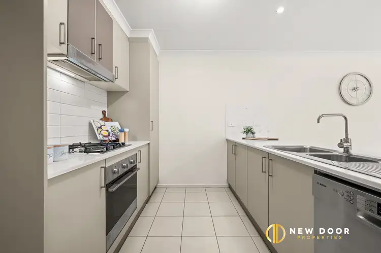 Second view of Homely house listing, 9/4 Lawrenson Circuit, Jacka ACT 2914